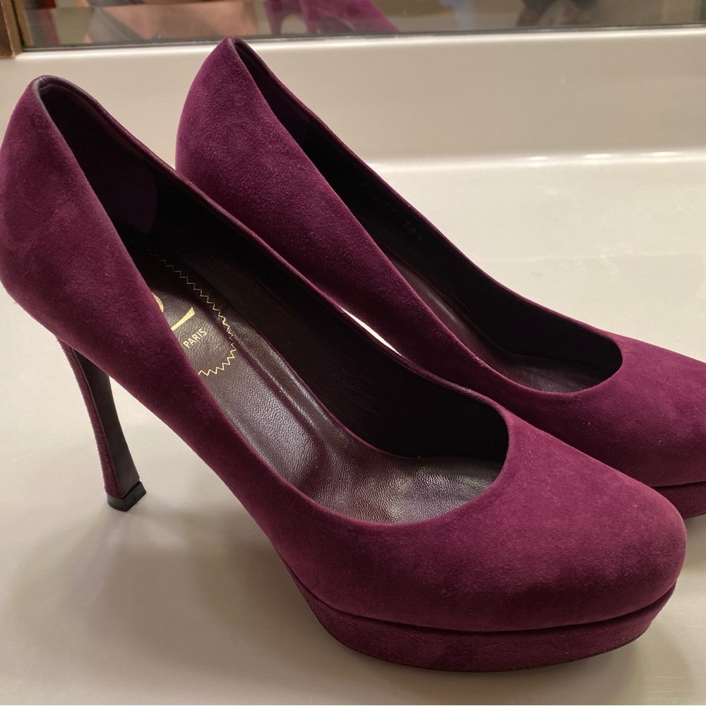 Yves Saint Laurent Pumps Heels